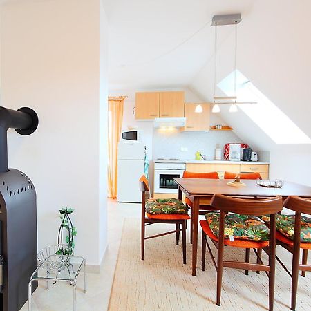 Apartment Amarillo 3-3 By Interhome บาลาตอนเคเรสตูร์ ภายนอก รูปภาพ