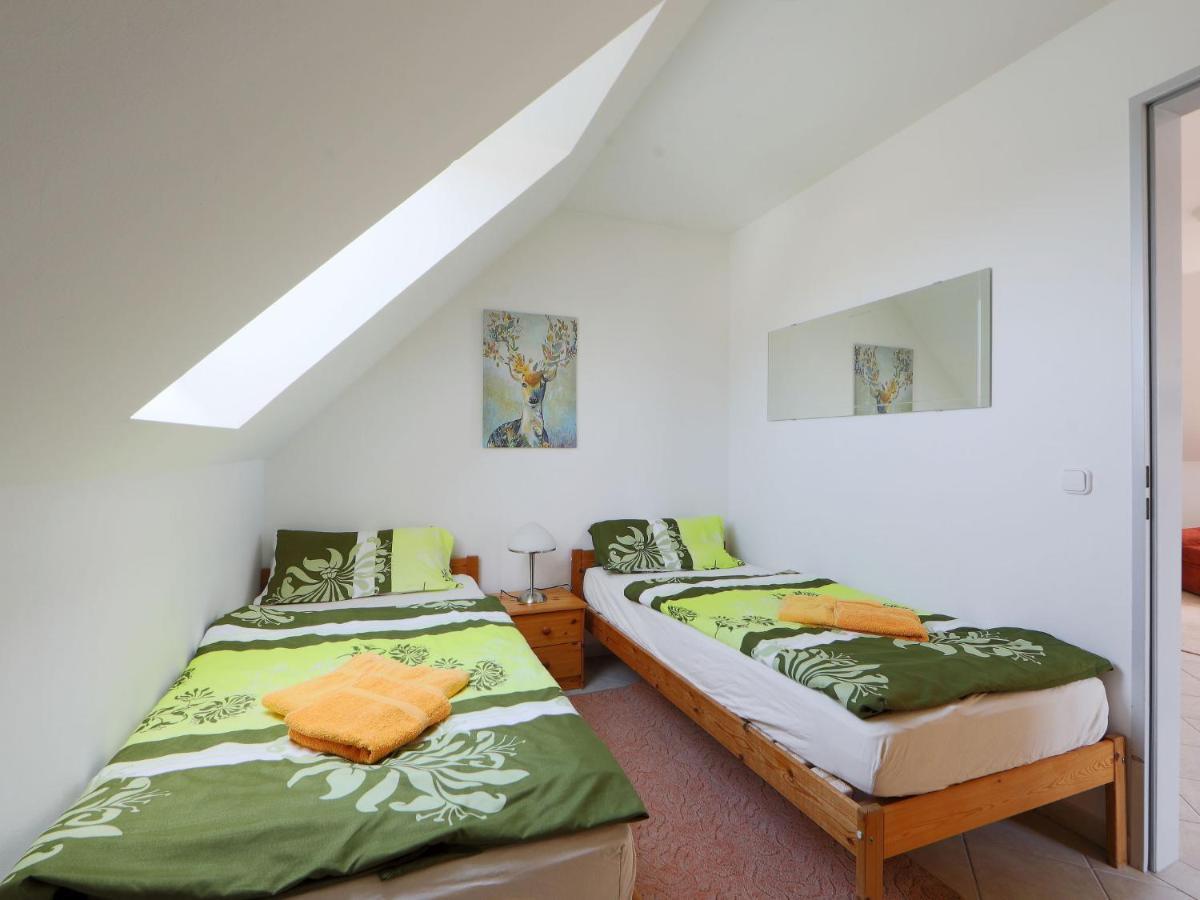 Apartment Amarillo 3-3 By Interhome บาลาตอนเคเรสตูร์ ภายนอก รูปภาพ